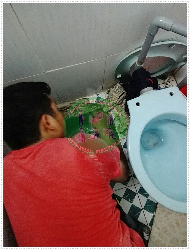 Nguy&ecirc;n nh&acirc;n ch&iacute;nh l&agrave; do ch&uacute;ng ta bỏ qu&aacute; nhiều giấy v&agrave;o bồn cầu