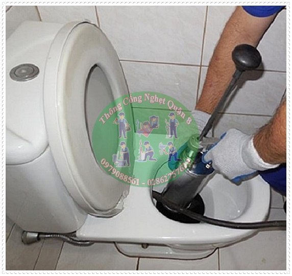 Mẹo xử l&yacute; khi hầm cầu đầy nước