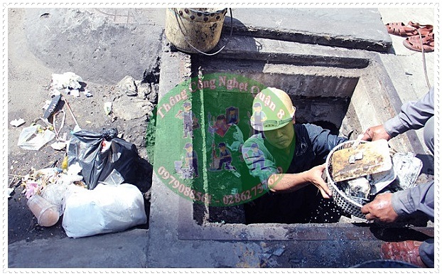 Chi ph&iacute; nạo v&eacute;t hố ga tại TPHCM