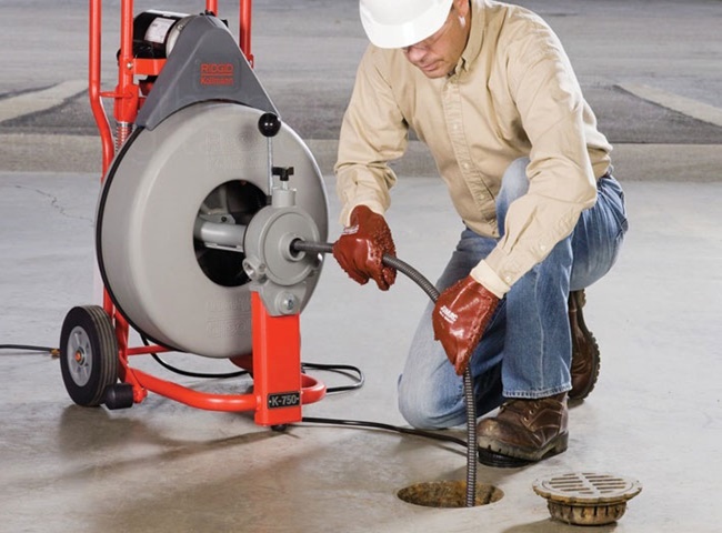 Đơn vị th&ocirc;ng cống nghẹt huyện B&igrave;nh Ch&aacute;nh chất lượng